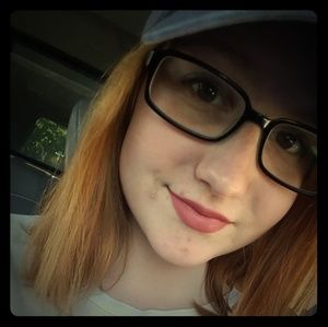 Meet your Posher, Heidi